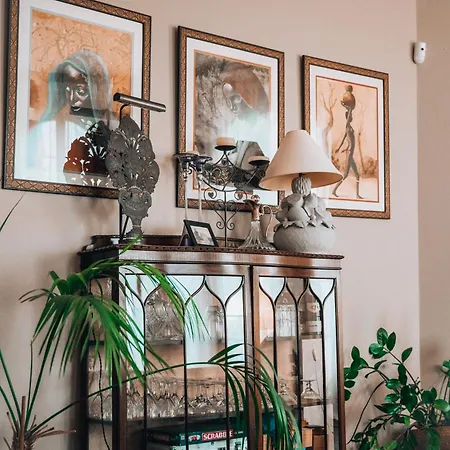 Le Petit Chateau De Conteville 4*