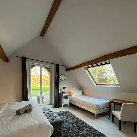 Le Petit Chateau De Conteville 4*