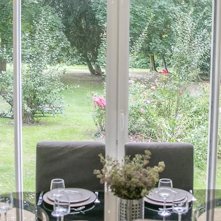 Vendégház Le Petit Chateau De Conteville 4*